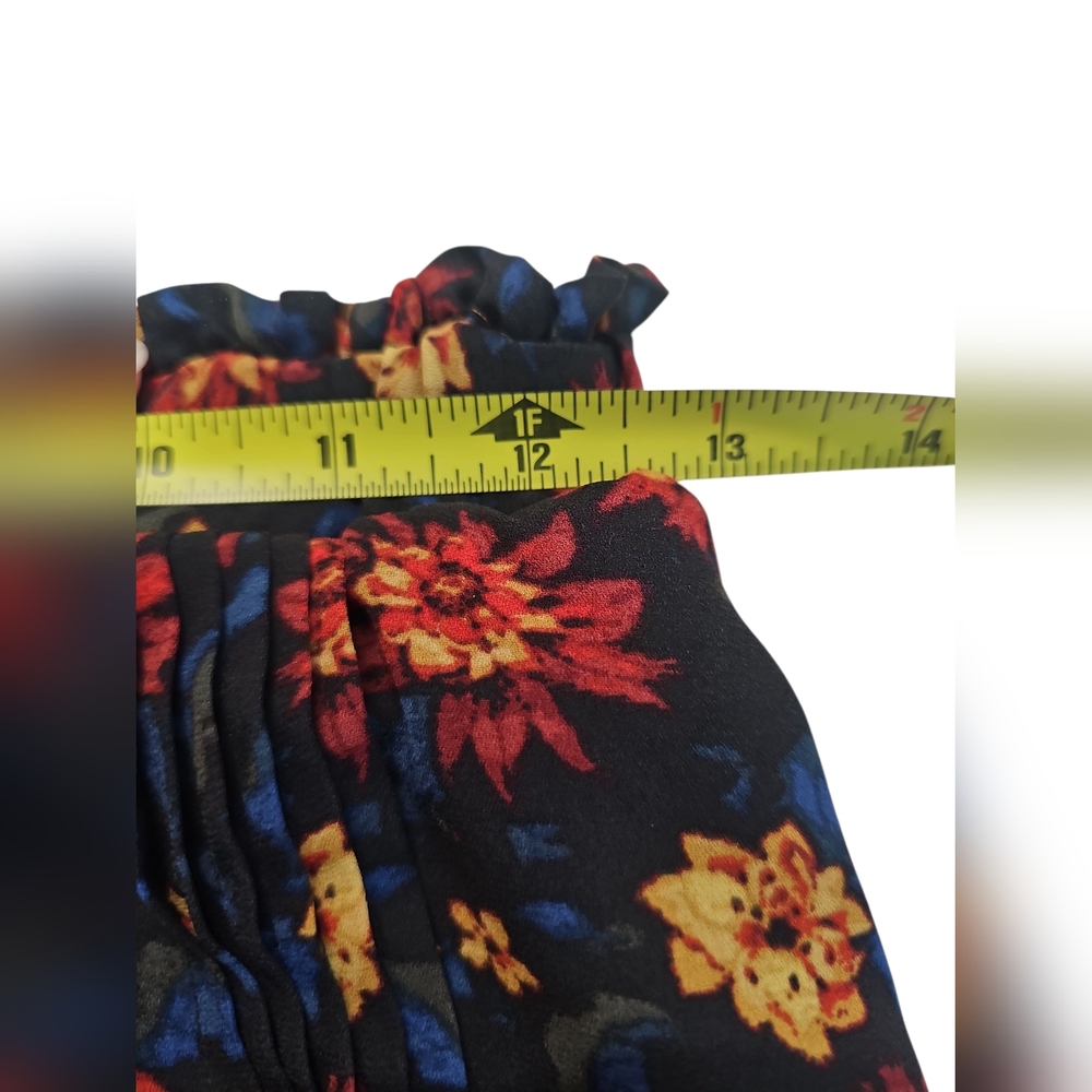 Joe Fresh Free Flowing Skirt Size 2 - Picture 6 of 9